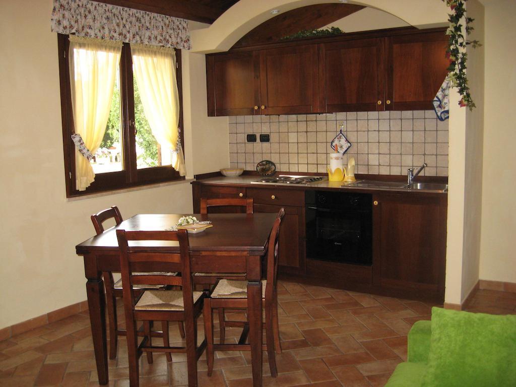Il Podere Del Falco Assisi Phòng bức ảnh